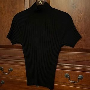 Multiples mock neck, ribbed, short sleeve sweater, size small.